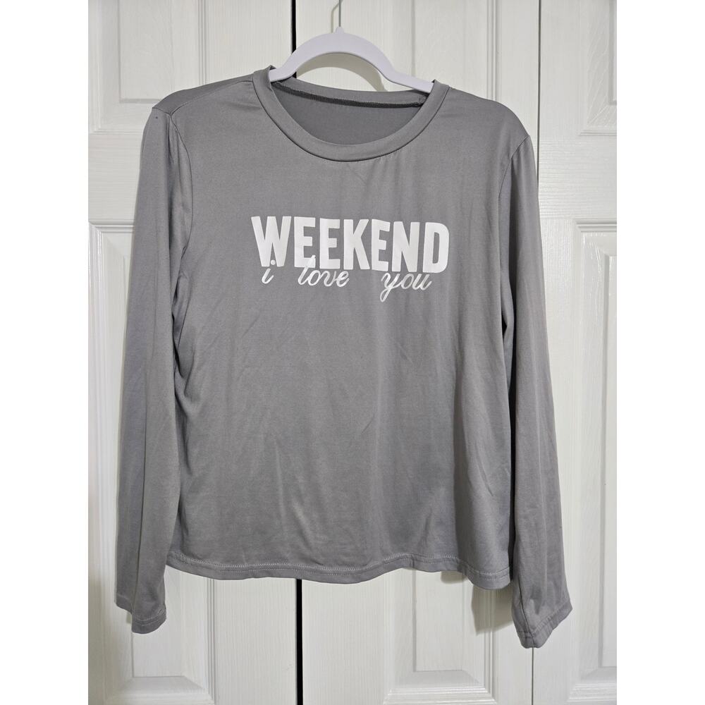 Unknown brand medium women's gray long sleeve lounge shirt